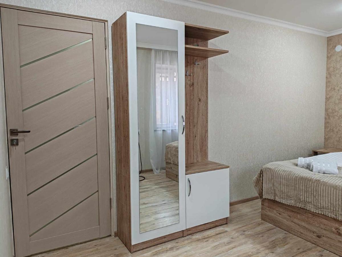 Sun House Hotell Yeghegnadzor Eksteriør bilde
