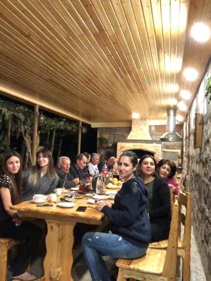 Sun House Hotell Yeghegnadzor Eksteriør bilde