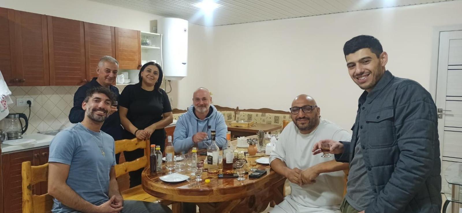 Sun House Hotell Yeghegnadzor Eksteriør bilde